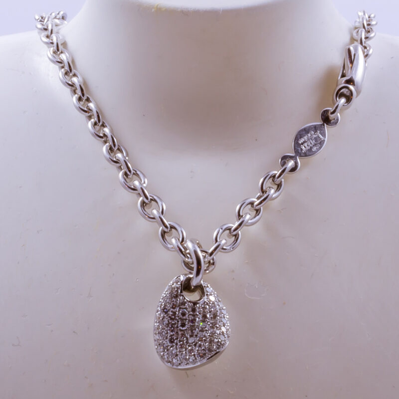 Collier et son pendentif pavé de diamants (59/7)